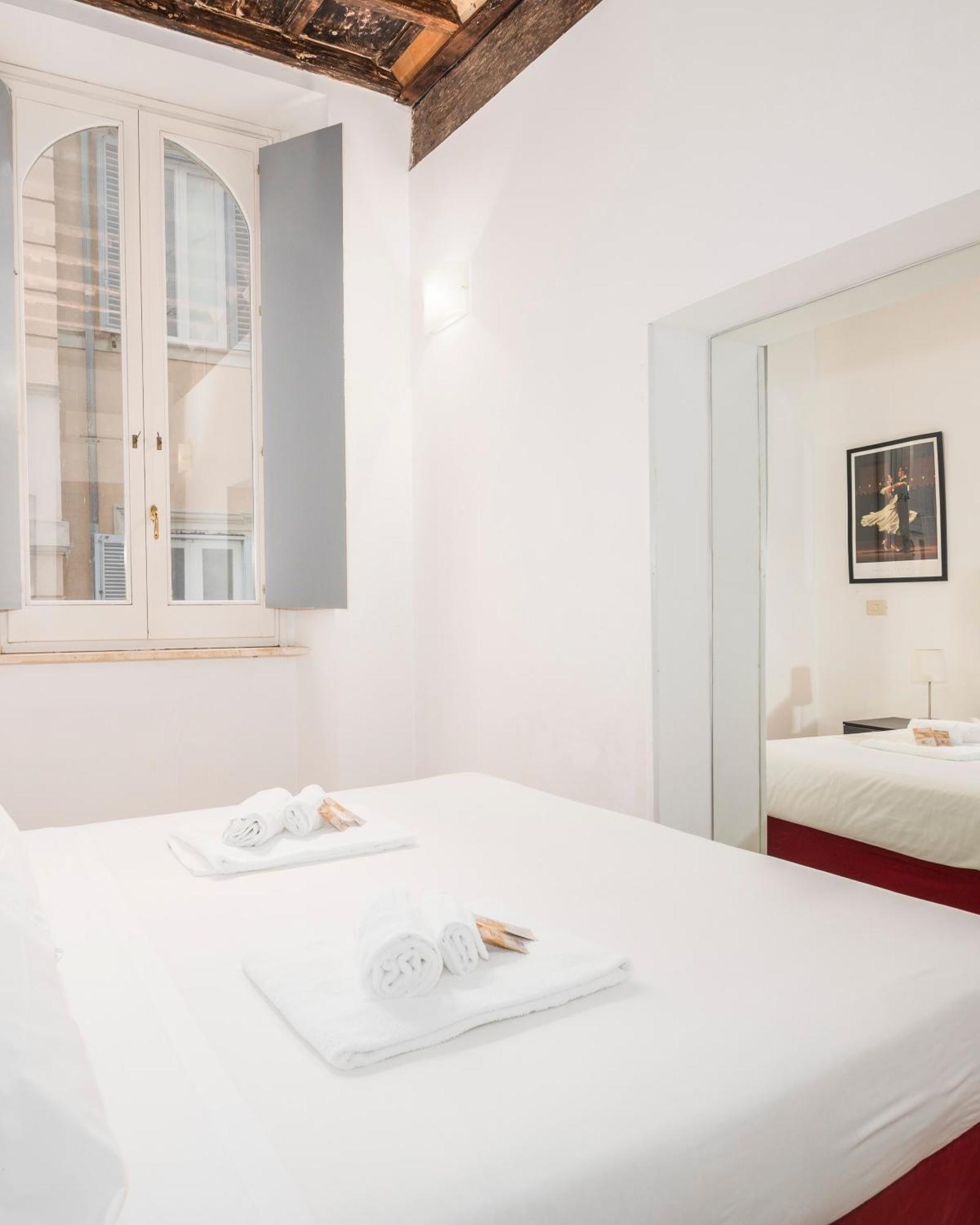 Suites Campo De' Fiori - Zen18-19-20 Рим Экстерьер фото