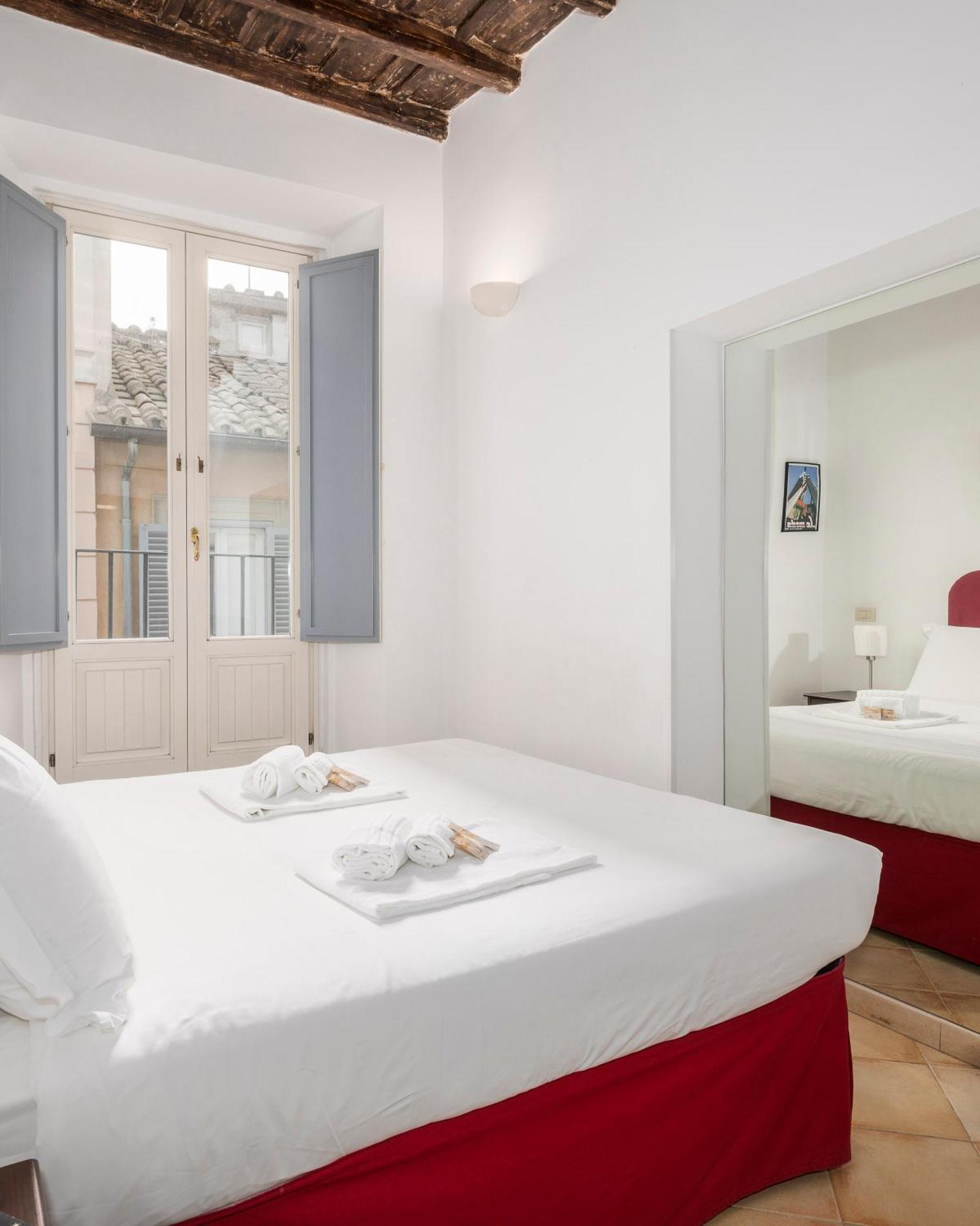 Suites Campo De' Fiori - Zen18-19-20 Рим Экстерьер фото